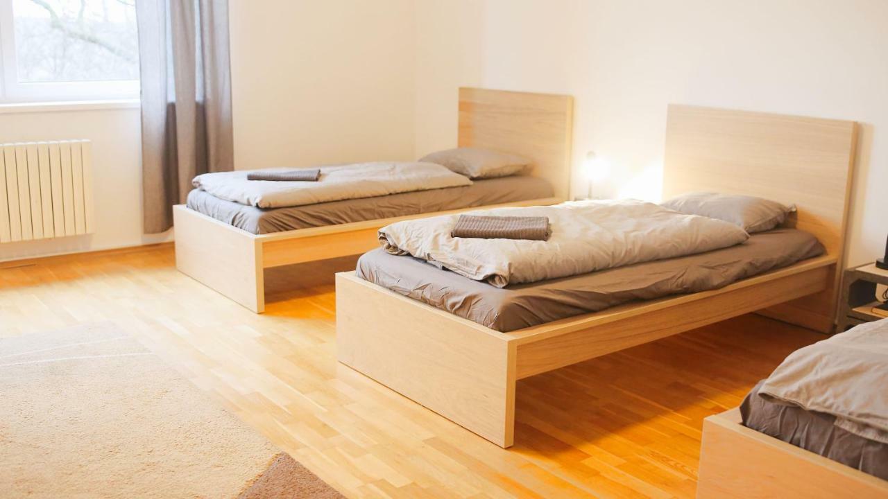Hotel Chill House à Bratislava Extérieur photo