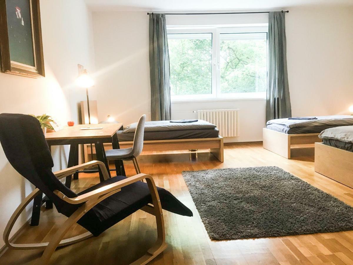 Hotel Chill House à Bratislava Extérieur photo